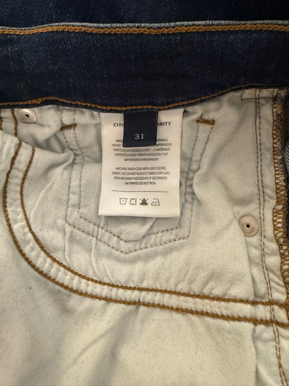 Citizens Of Humanity Lilah Blue High-Rise Flared Jeans - Picture 9 of 13